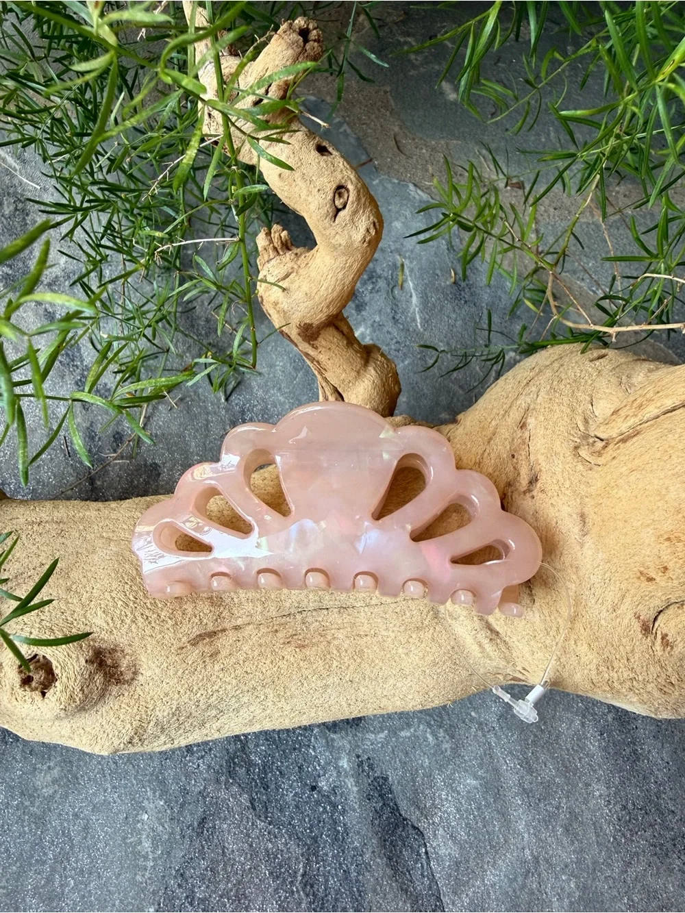 New🌟Anthropologie-Pink Marbled Hair Clip